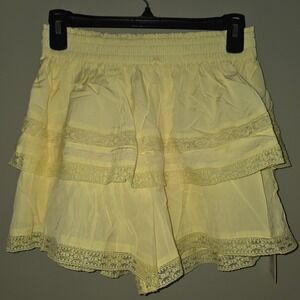 Miyieonz Womens Yellow Tiered Ruffle Lace Trim skort Elastic Waist Viscose M NEW